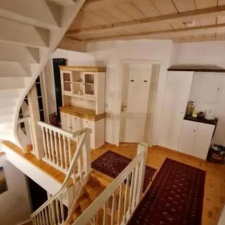Otel Lindequist